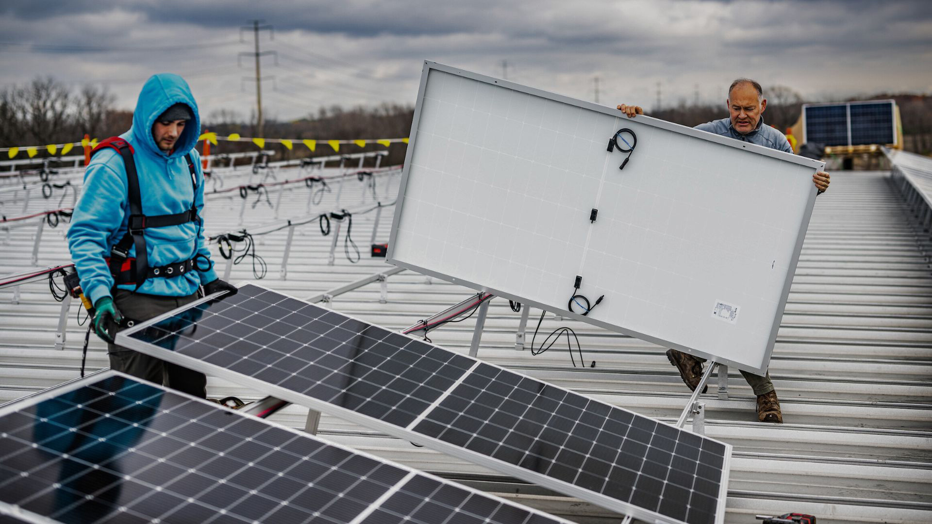 local solar panel installers Rochester, local solar installation contractor Rochester, local solar panel companies Rochester, local solar companies near me Rochester, commercial solar panel contractors Rochester, commercial solar Rochester, companies near me Rochester, solar installation companies Rochester, solar company installers Rochester, commercial solar companies Rochester